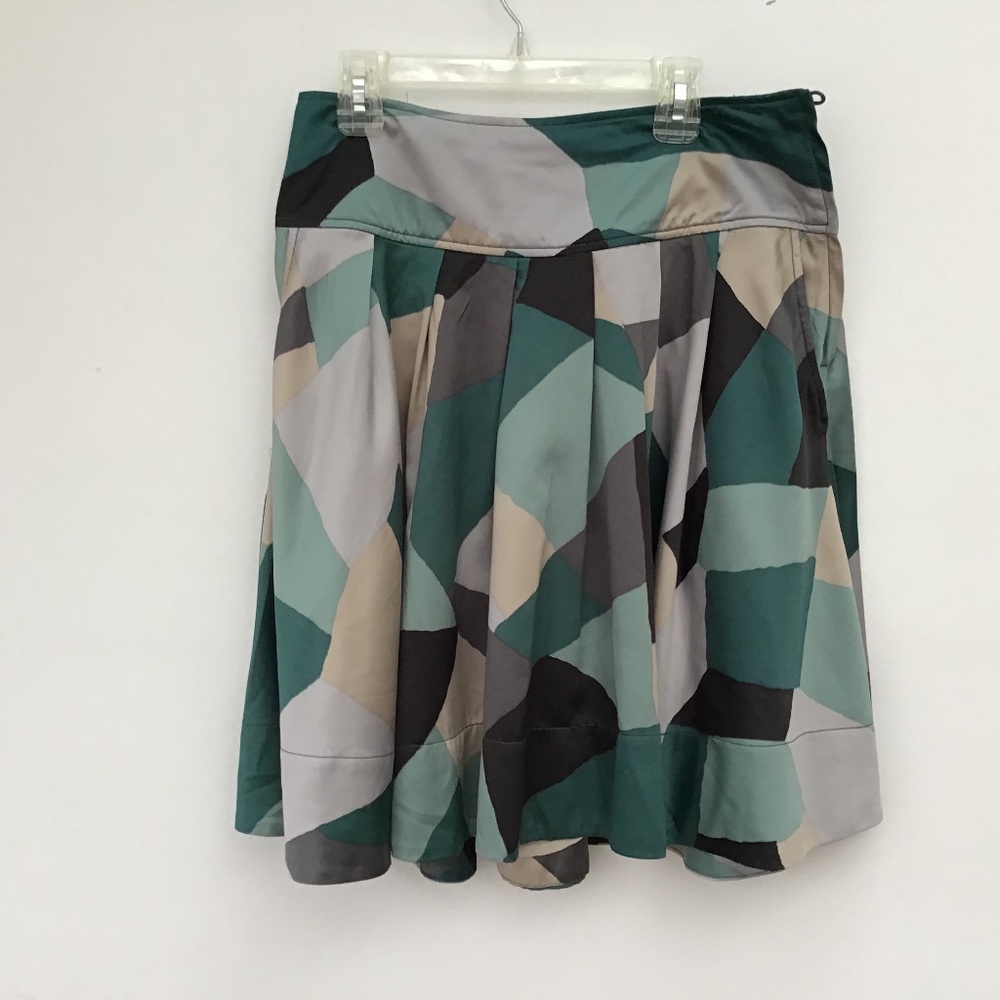 Teal Black and Tan slightly pleated H&M Skirt